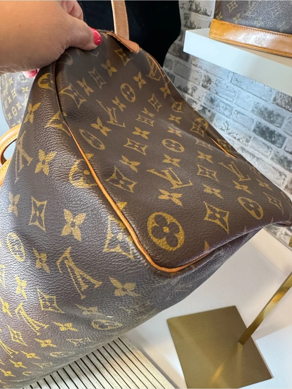 Louis Vuitton Monogram speedy 40